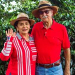 Guillermo Hormaza and Elsa from La Fantasia farm in Colombia